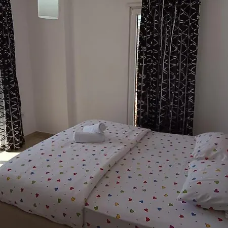 아파트 I Ii 티라나