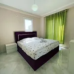 Apartamento I Ii *